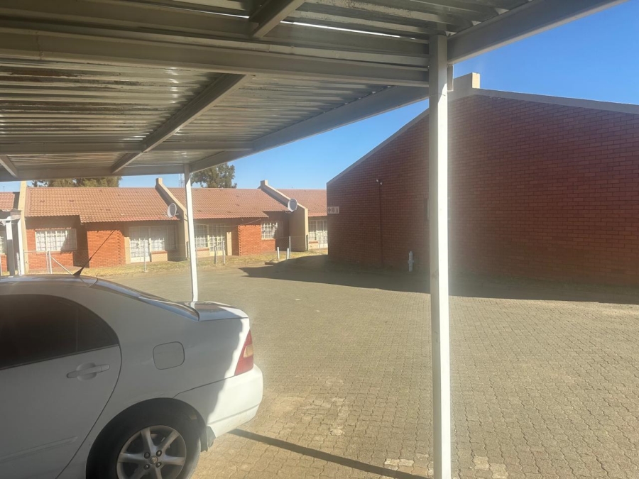 2 Bedroom Property for Sale in Thaba Nchu Free State